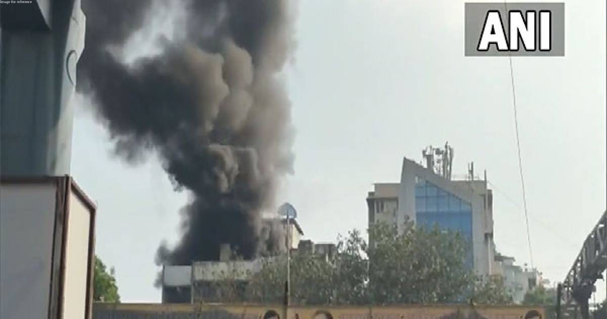 1 dead in Mumbai fire at Ghatkopar pizza hotel